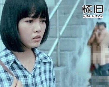 重口味MV现男男露臀性 爱镜头 导演称是艺术