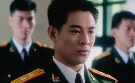 李连杰的爷爷到底是谁（李连杰口中的爷爷究竟是什么身份）